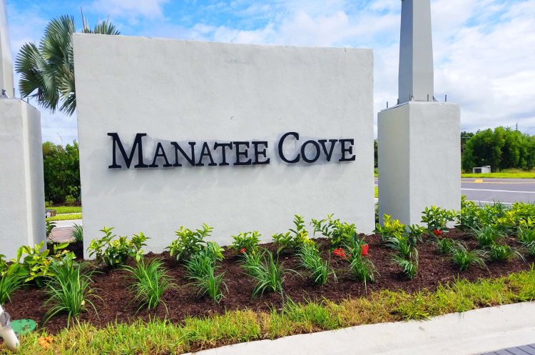 Manatee Cove  Naples  Florida Quick Move in homes